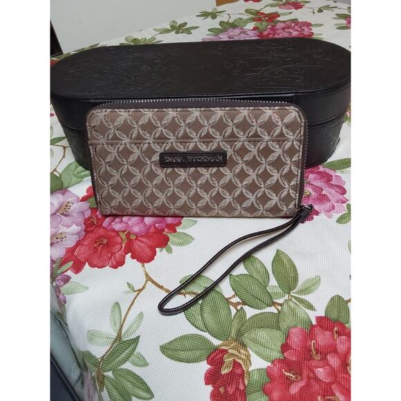 DANA BUCKMAN WOMEN'S WALLET BROWN BEIGE TAN LOGO ZIP AROUND RN130283 - Picture 4 of 5